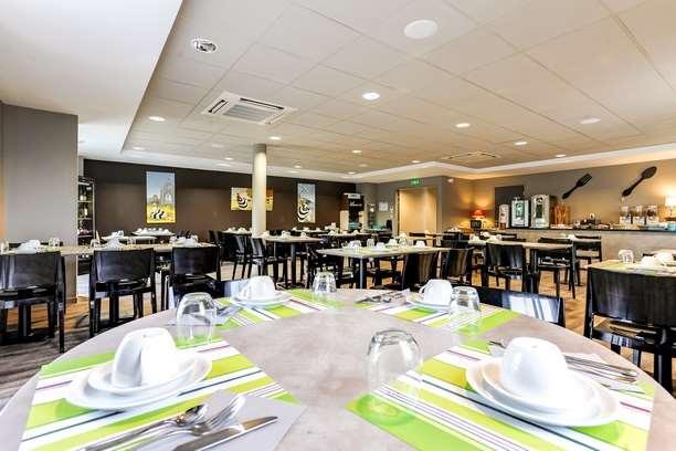 Brit Hotel Le Galion & Spa Биник Ресторант снимка