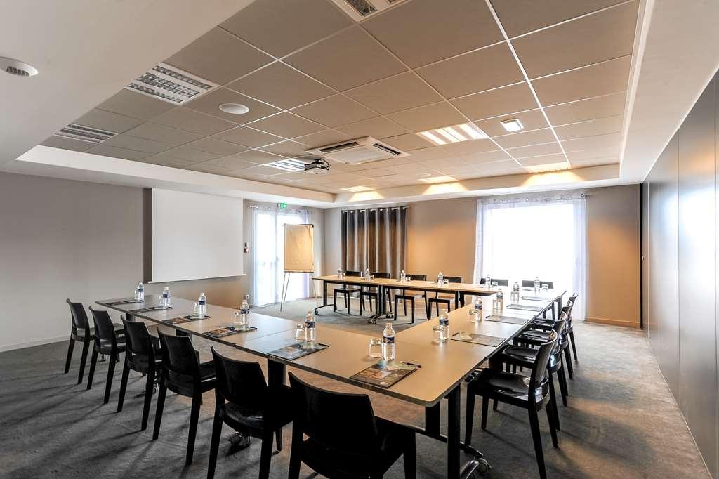 Brit Hotel Le Galion & Spa Биник Съоръжения снимка