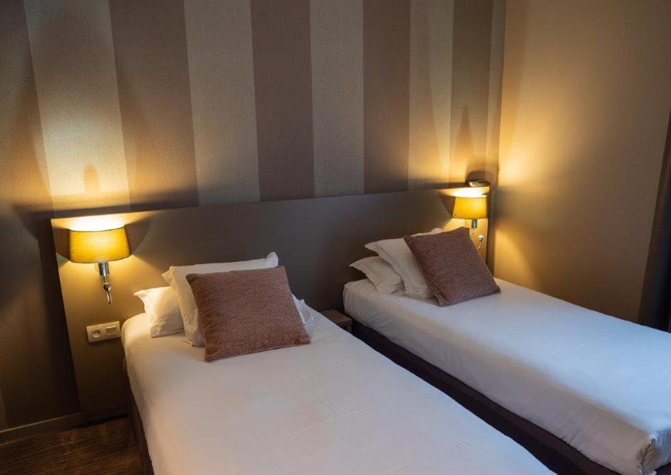 Brit Hotel Le Galion & Spa Биник Екстериор снимка