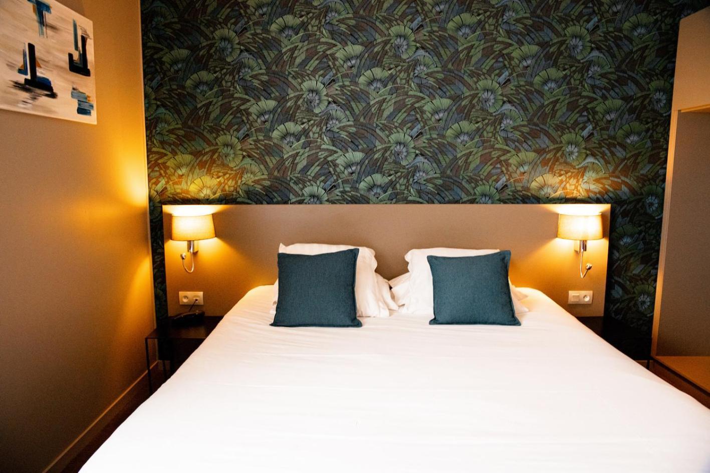 Brit Hotel Le Galion & Spa Биник Екстериор снимка
